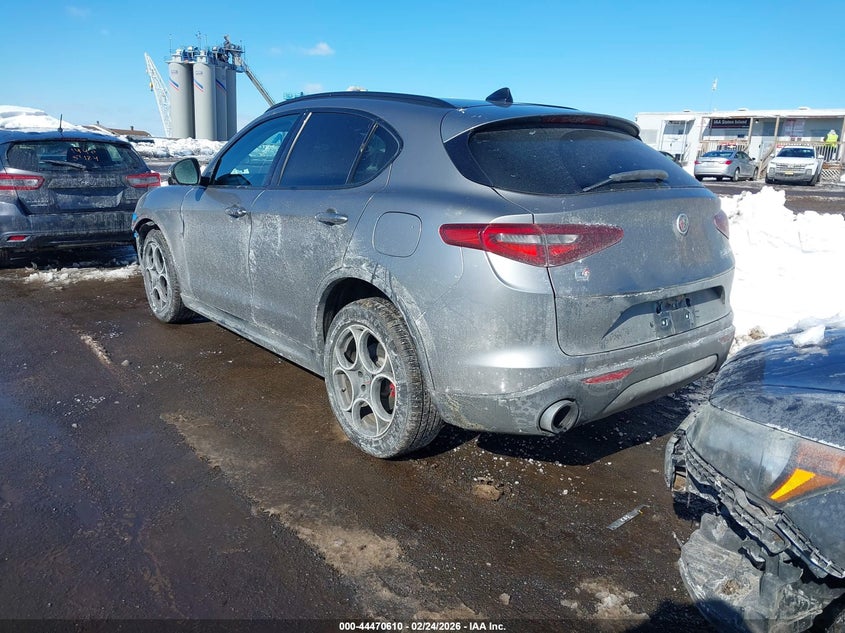 2019 Alfa Romeo Stelvio Sport Awd