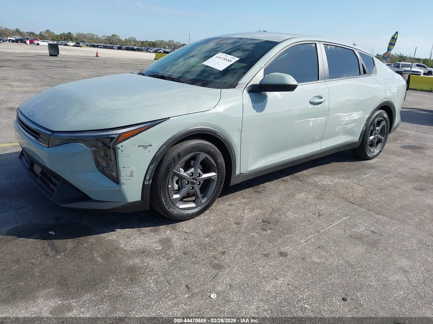 Vin: 3kpft4de9se177316, lot: 44967355, kia k4 lxs 20252