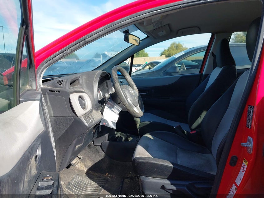 2014 Toyota Yaris Le (Tmc/Cbu Plant)