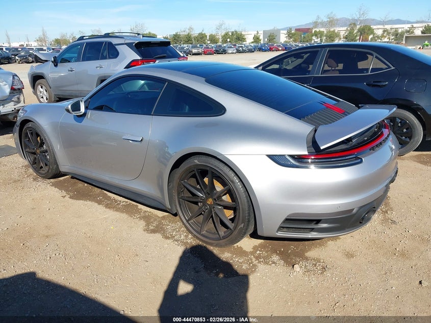 2022 Porsche 911 Carrera/Carrera 4