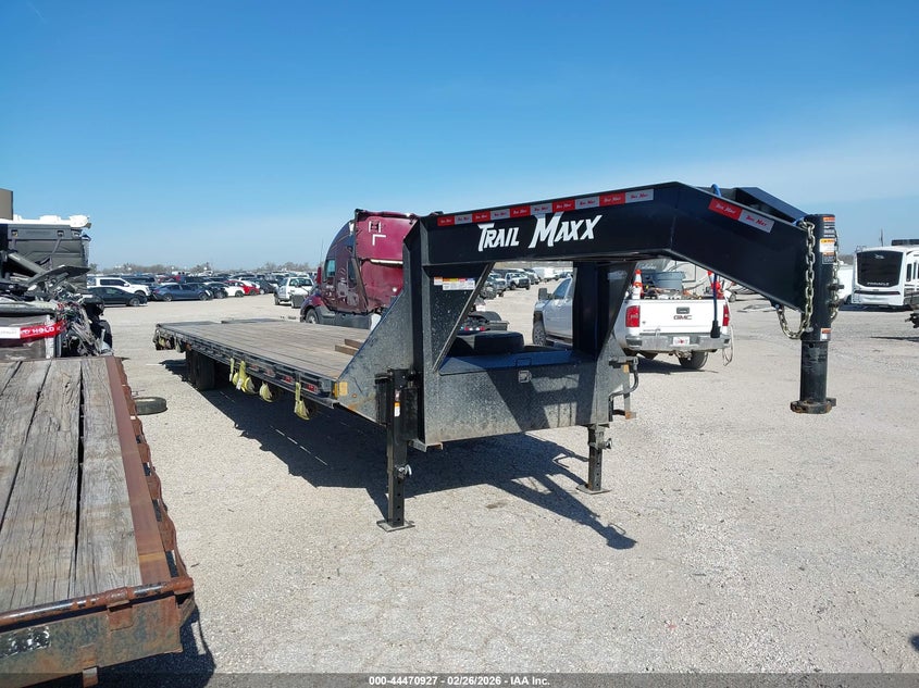 2025 Trailmaxx Gooseneck