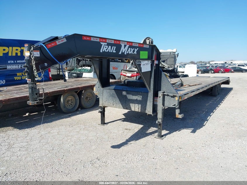 2025 Trailmaxx Gooseneck