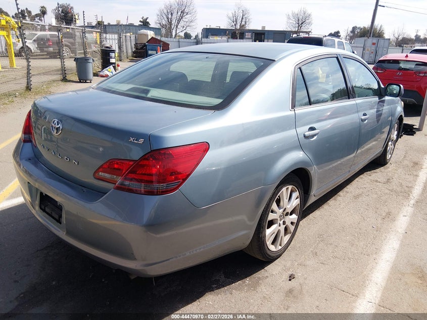2008 Toyota Avalon Xls