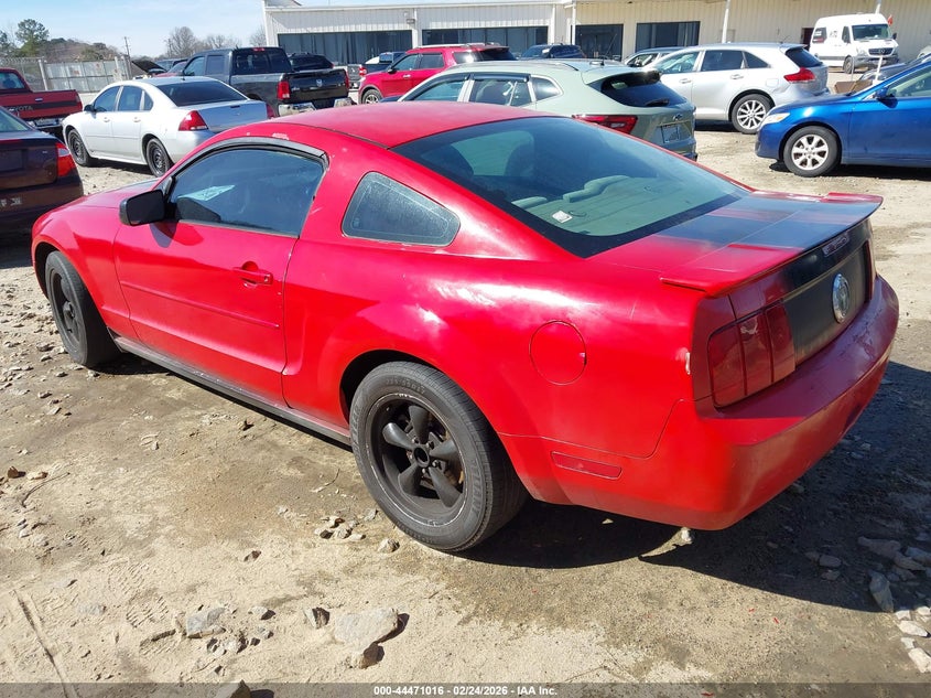 2007 Ford Mustang V6 Deluxe/V6 Premium