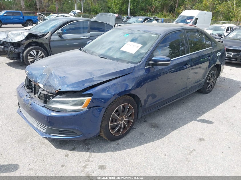 2013 Volkswagen Jetta 2.5l Se 3VWDP7AJ2DM370380 photo 1