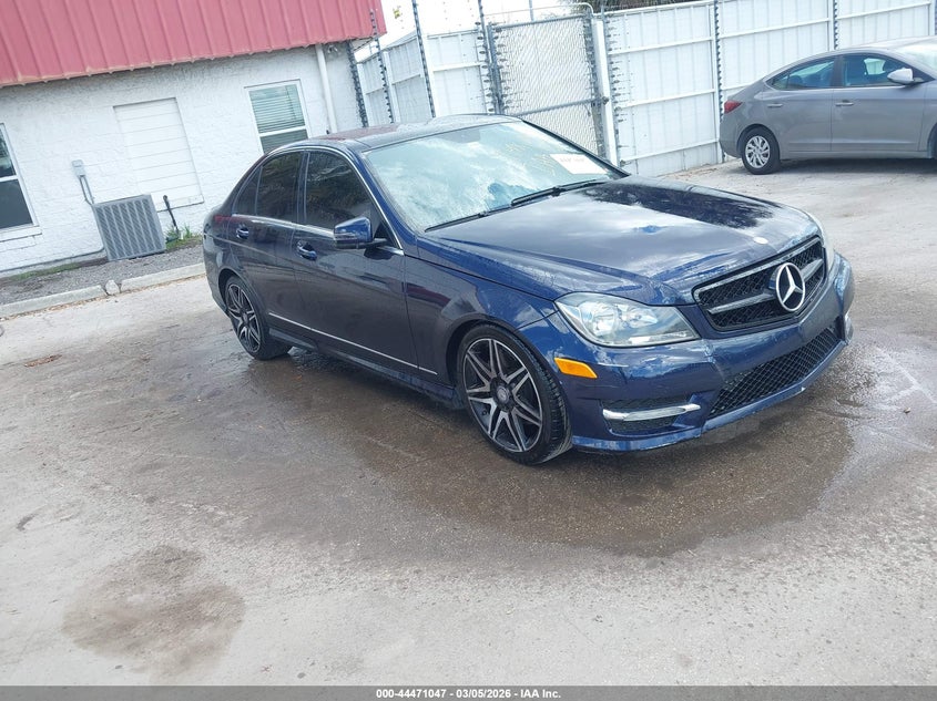 2013 Mercedes-Benz C 300 Sport 4Matic