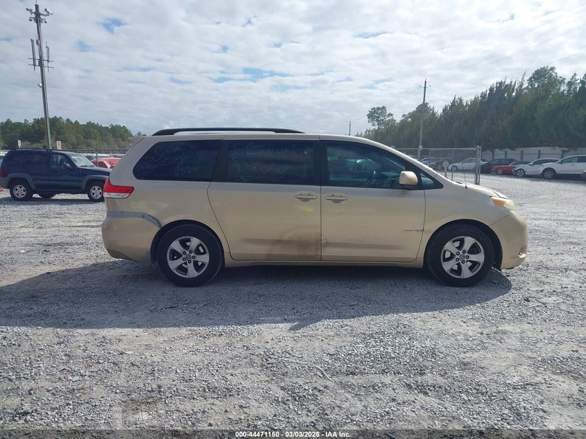 2012 Toyota Sienna 3.5 Le V6 8 Passenger gold Lot 111044471150 Vin 5TDKK3DC5CS233592