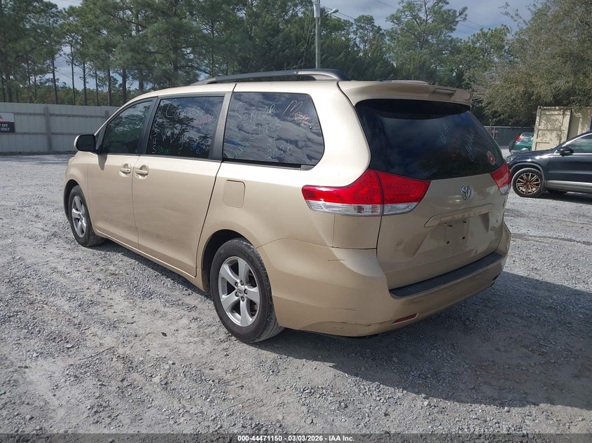 2012 Toyota Sienna 3.5 Le V6 8 Passenger gold Lot 111044471150 Vin 5TDKK3DC5CS233592