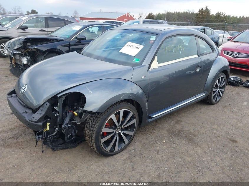 2014 Volkswagen Beetle 2.0T R-Line