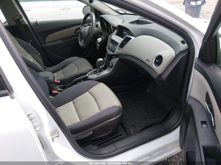 2014 Chevrolet Cruze Ls Auto