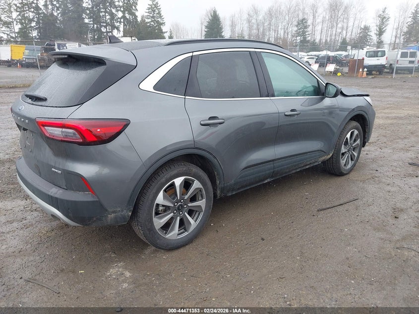 2025 Ford Escape Platinum