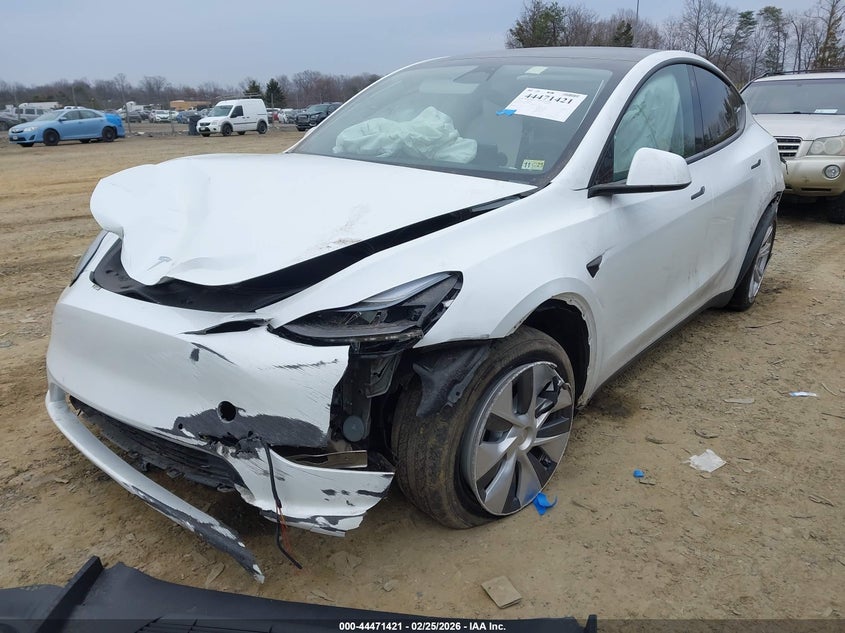 2022 Tesla Model Y Long Range Dual Motor All-Wheel Drive