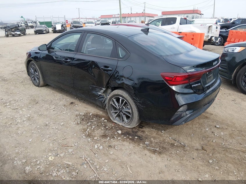 2023 Kia Forte Lxs