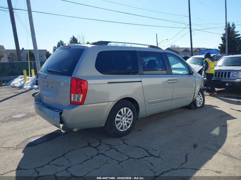 2014 Kia Sedona Lx
