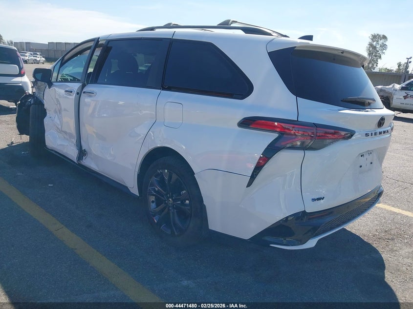 2026 Toyota Sienna Xse