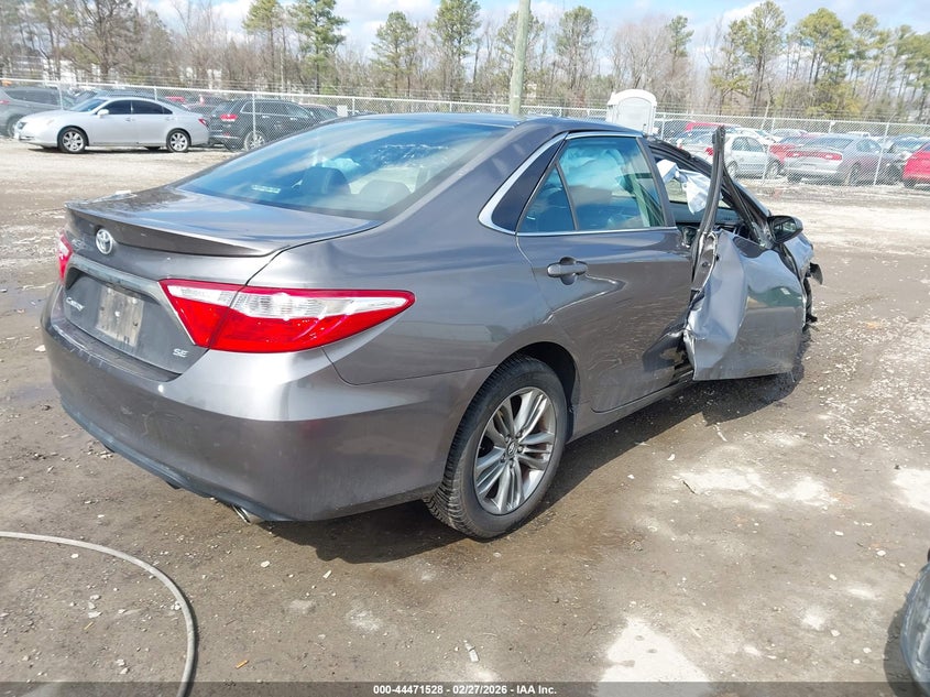 2016 Toyota Camry Se