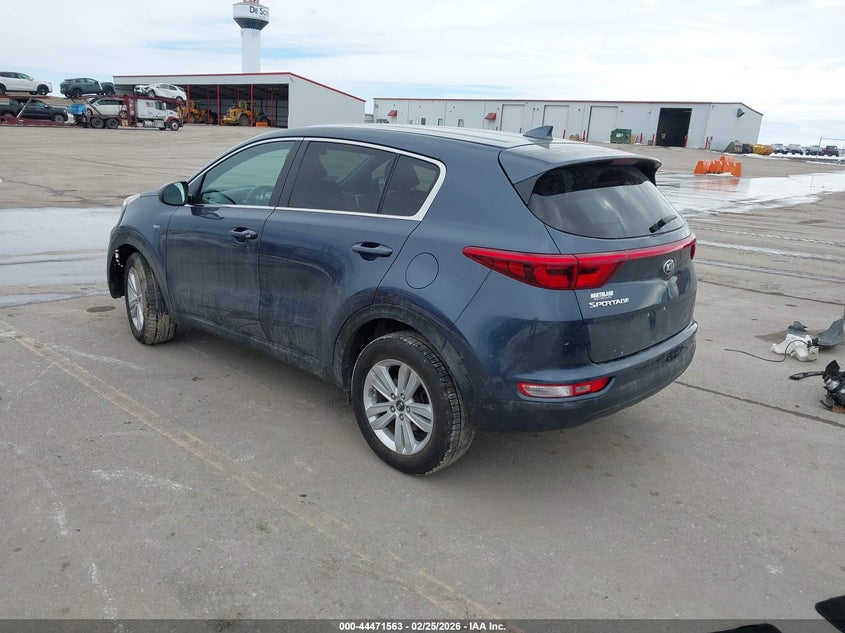 VIN KNDPMCACXJ7446887 2018 KIA SPORTAGE LX