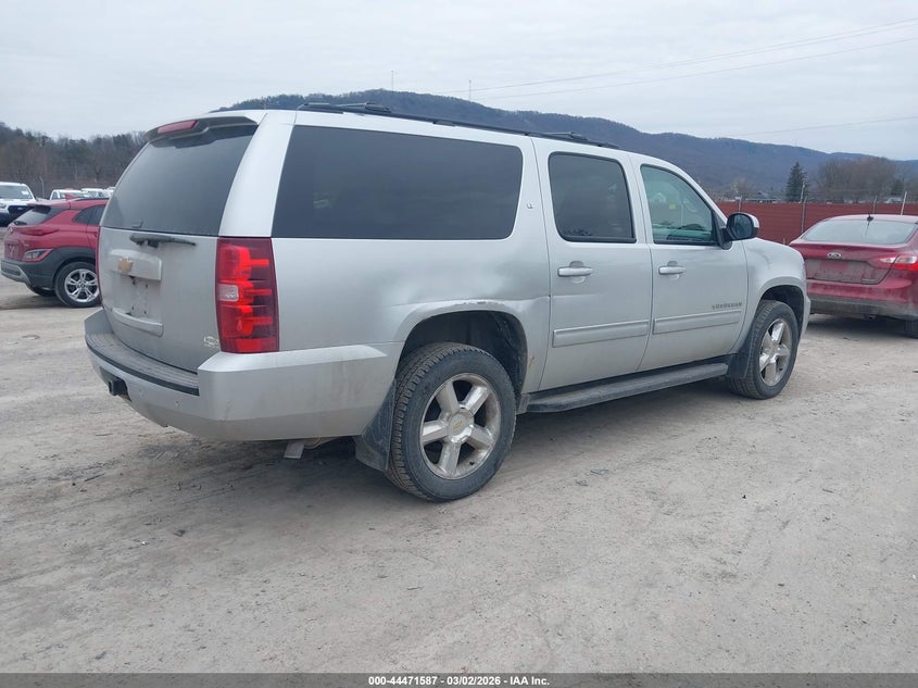 2014 Chevrolet Suburban 1500 Lt