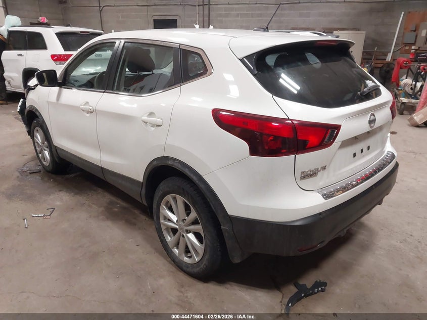 2017 Nissan Rogue Sport S