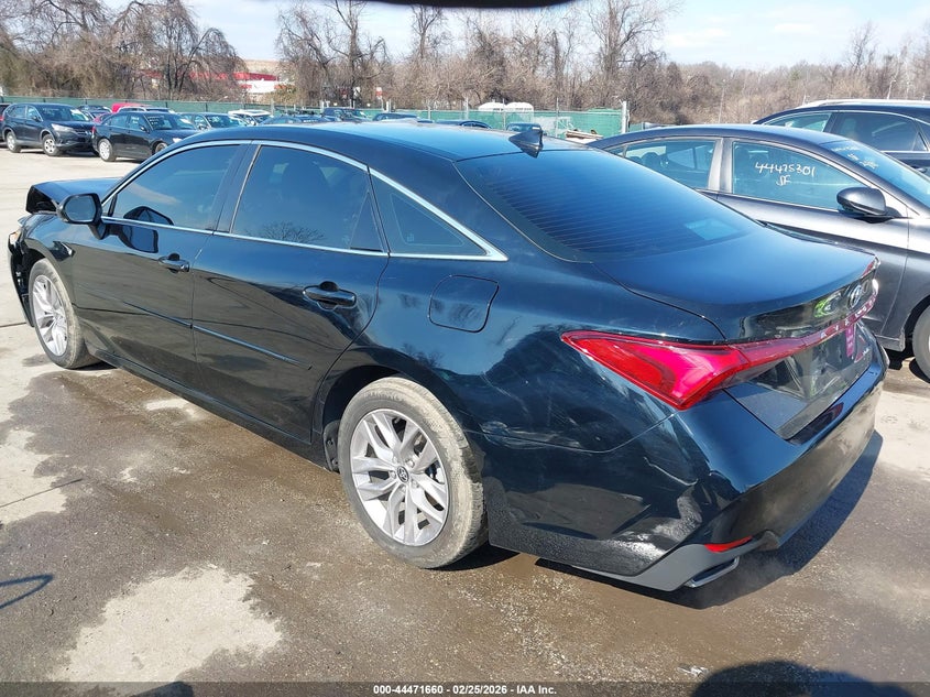 2021 Toyota Avalon Xle