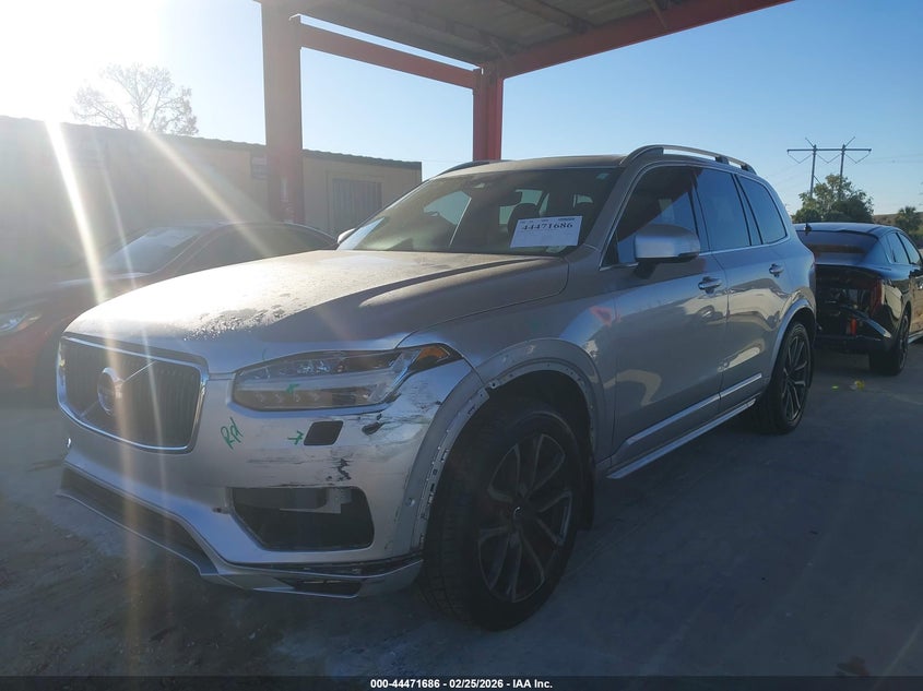 2017 Volvo Xc90 T6 Momentum