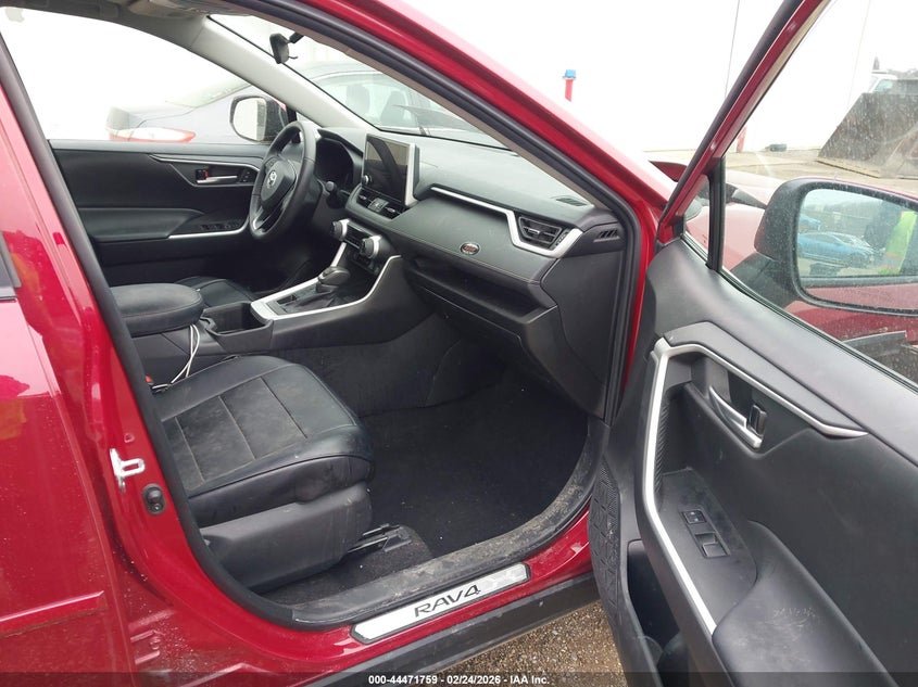 2024 Toyota Rav4 Xle Premium