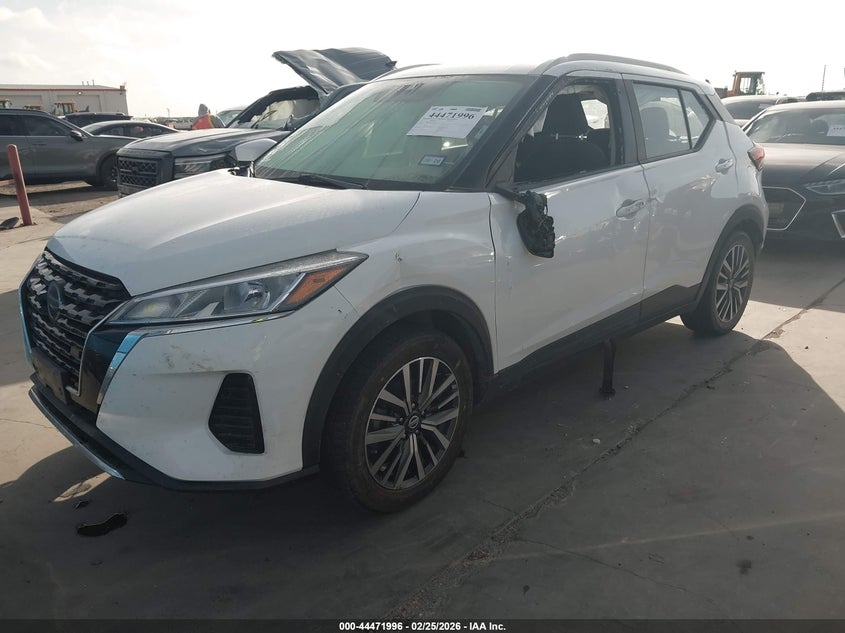 2021 Nissan Kicks Sv Xtronic Cvt