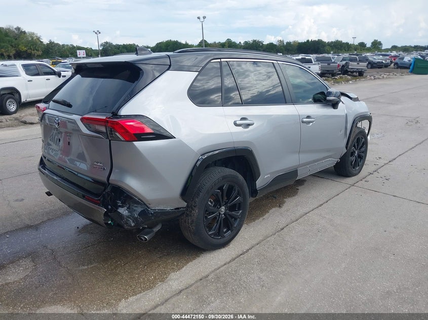 TOYOTA RAV4 HYBRID - zdjęcie 4