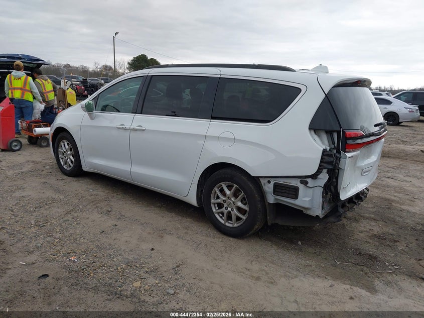 2022 Chrysler Pacifica Touring L