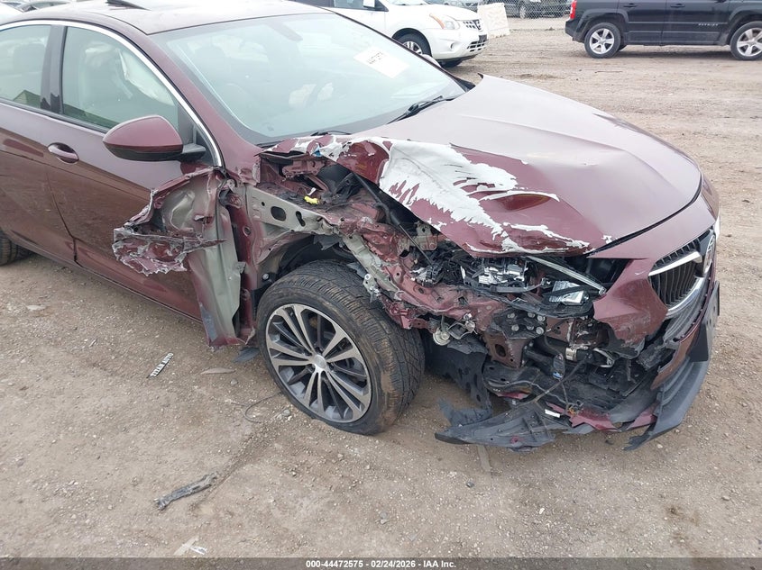 2018 Buick Regal Sportback Preferred Ii VIN: W04GM6SX3J1057735 Lot: 44472575