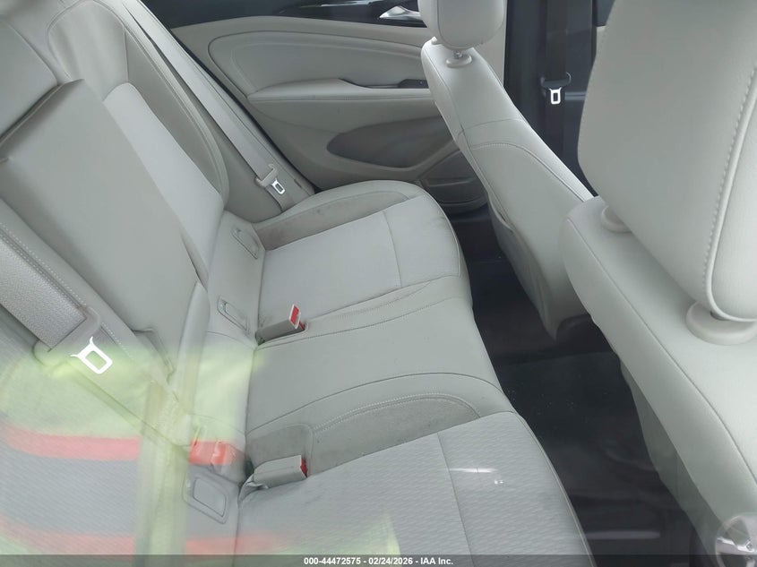 2018 Buick Regal Sportback Preferred Ii VIN: W04GM6SX3J1057735 Lot: 44472575