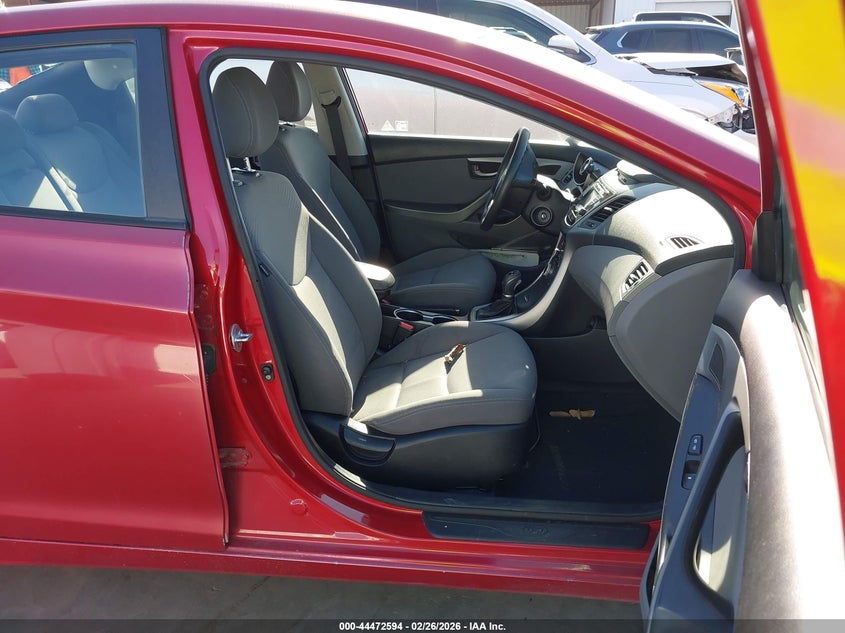 2014 Hyundai Elantra Se