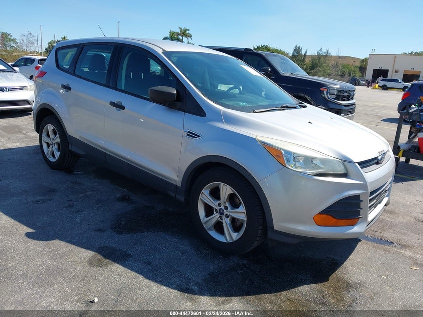 2016 Ford Escape S