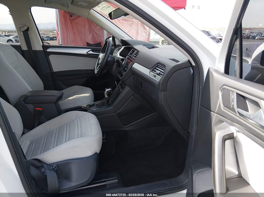 2022 Volkswagen Tiguan 2.0T S