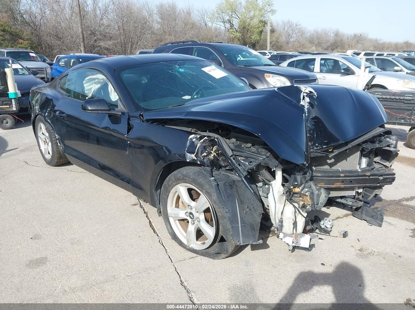 2017 Ford Mustang V6