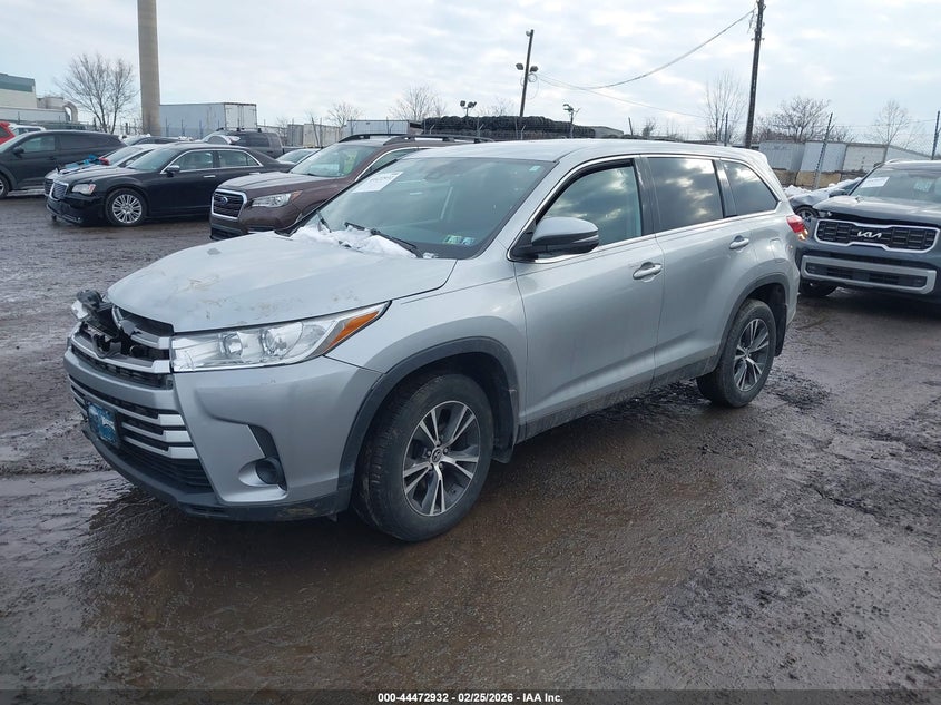 2019 Toyota Highlander Le