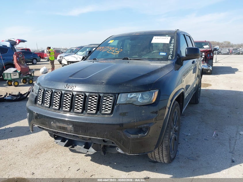 2017 Jeep Grand Cherokee Altitude 4X2