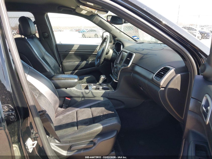 2017 Jeep Grand Cherokee Altitude 4X2