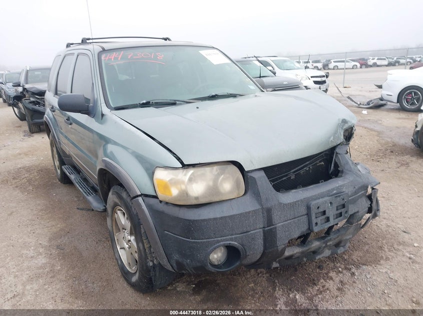 2005 FORD ESCAPE XLT