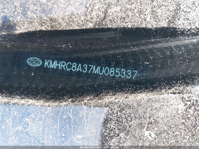 VIN KMHRC8A37MU085337 2021 HYUNDAI VENUE DENIM