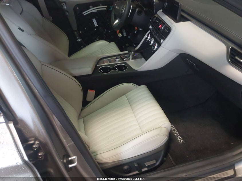 2023 Genesis G70 2.0T Awd