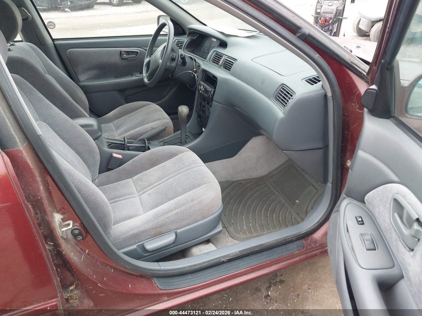 1999 Toyota Camry Le