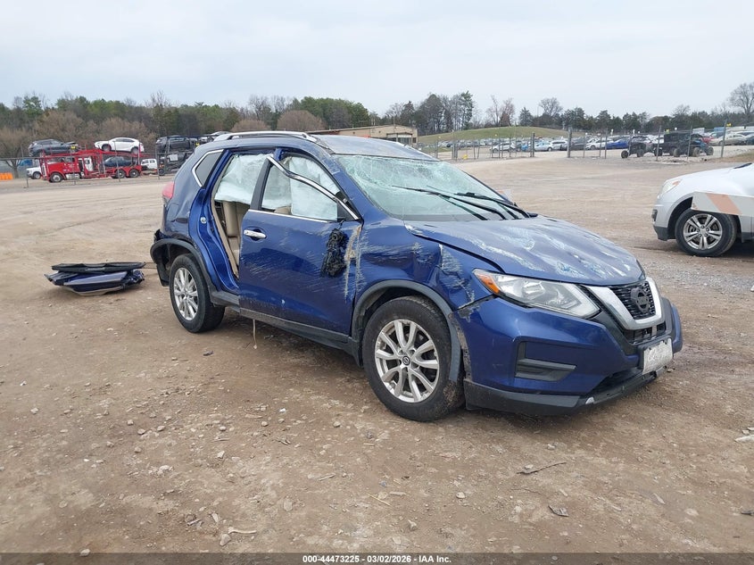 2017 Nissan Rogue Sv