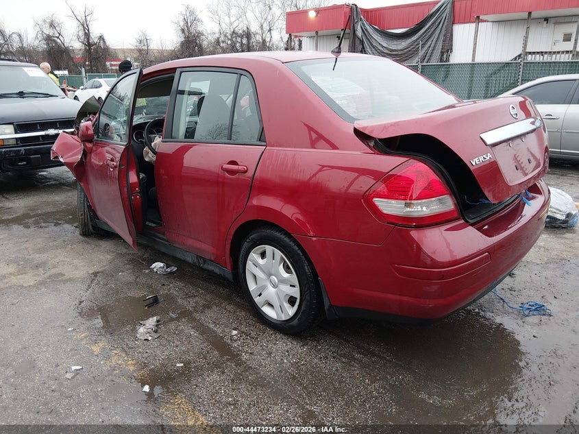 2011 Nissan Versa 1.8S