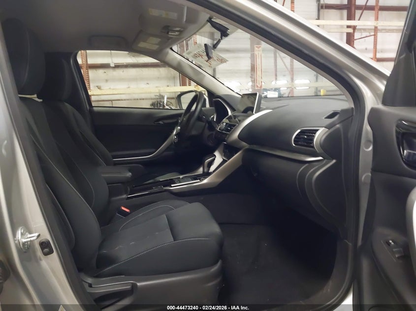 2018 Mitsubishi Eclipse Cross Se/Sel