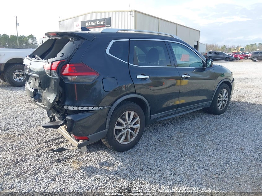 2018 Nissan Rogue Sv