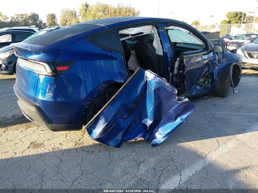 2026 Tesla Model Y Premium Rear-Wheel Drive/Standard Rear-Wheel Drive