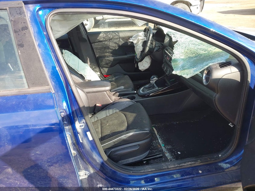 2021 KIA FORTE auction photo 5