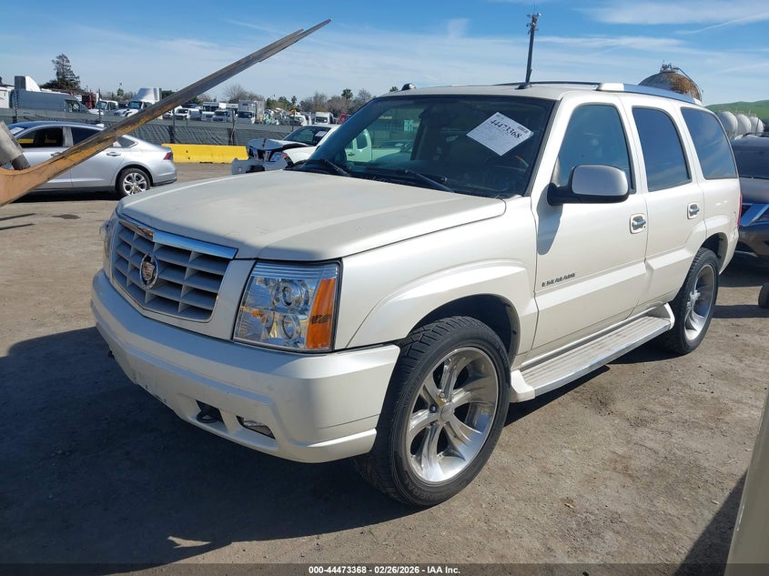 2005 Cadillac Escalade Standard