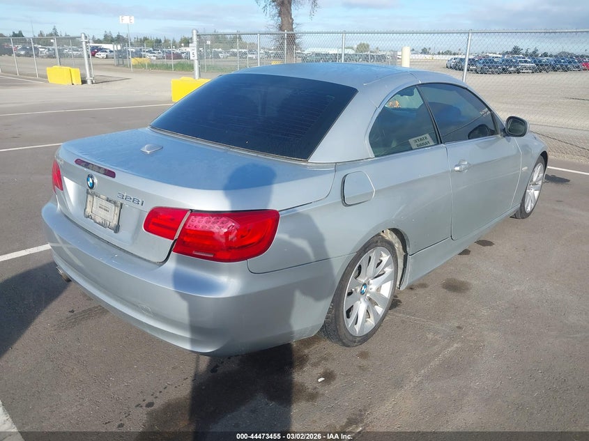 2011 BMW 328I